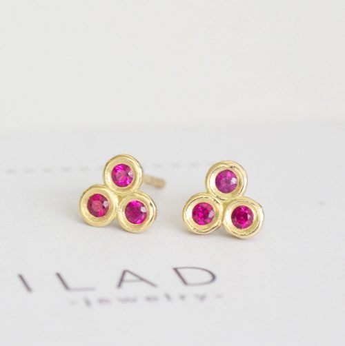 עגילי זהב ורובי