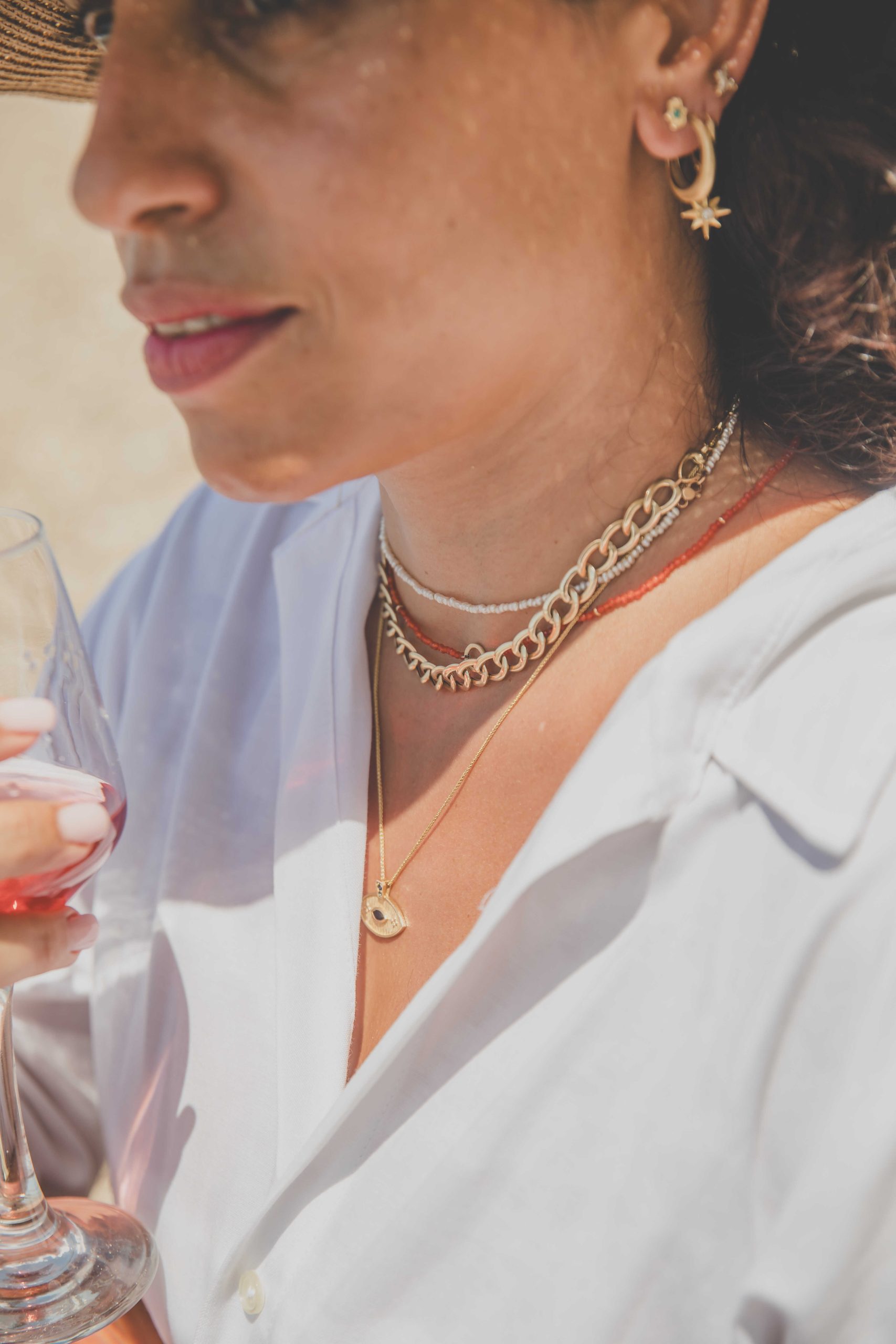 תליון פורטונה, תליון עין טובה ואבני ספיר