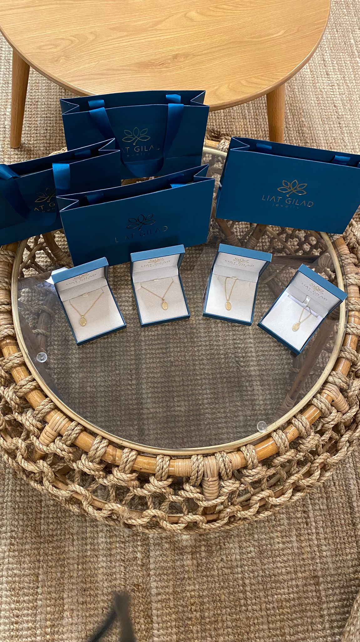 תליון זהב אובלי טביעת אצבע ויהלום, 15 מ"מ