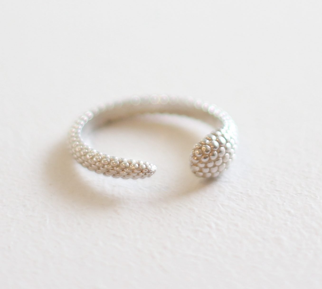 טבעת נחש מכסף | טקסטורה