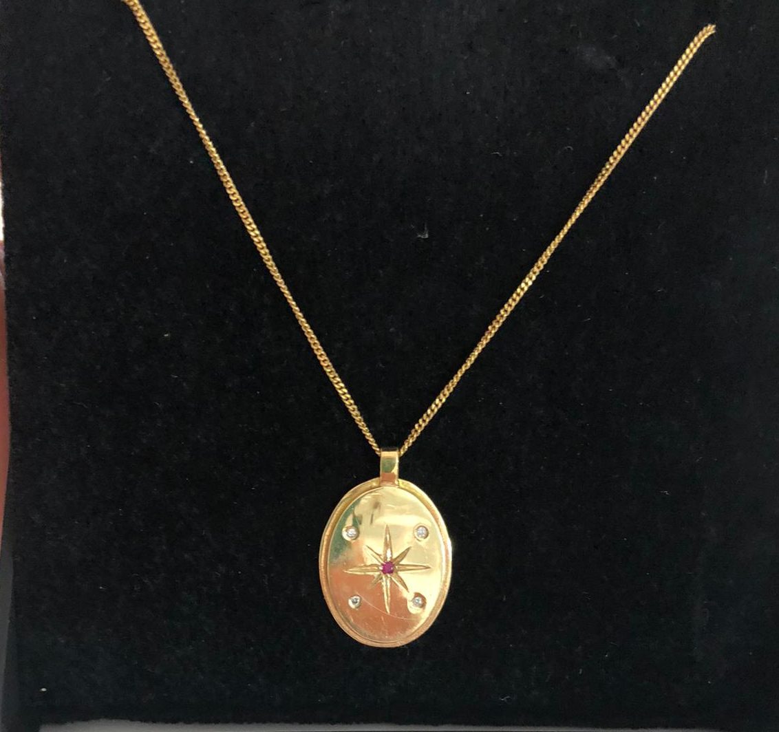 שרשרת כוכב הצפון עם רובי ויהלומים, דגם תשבי