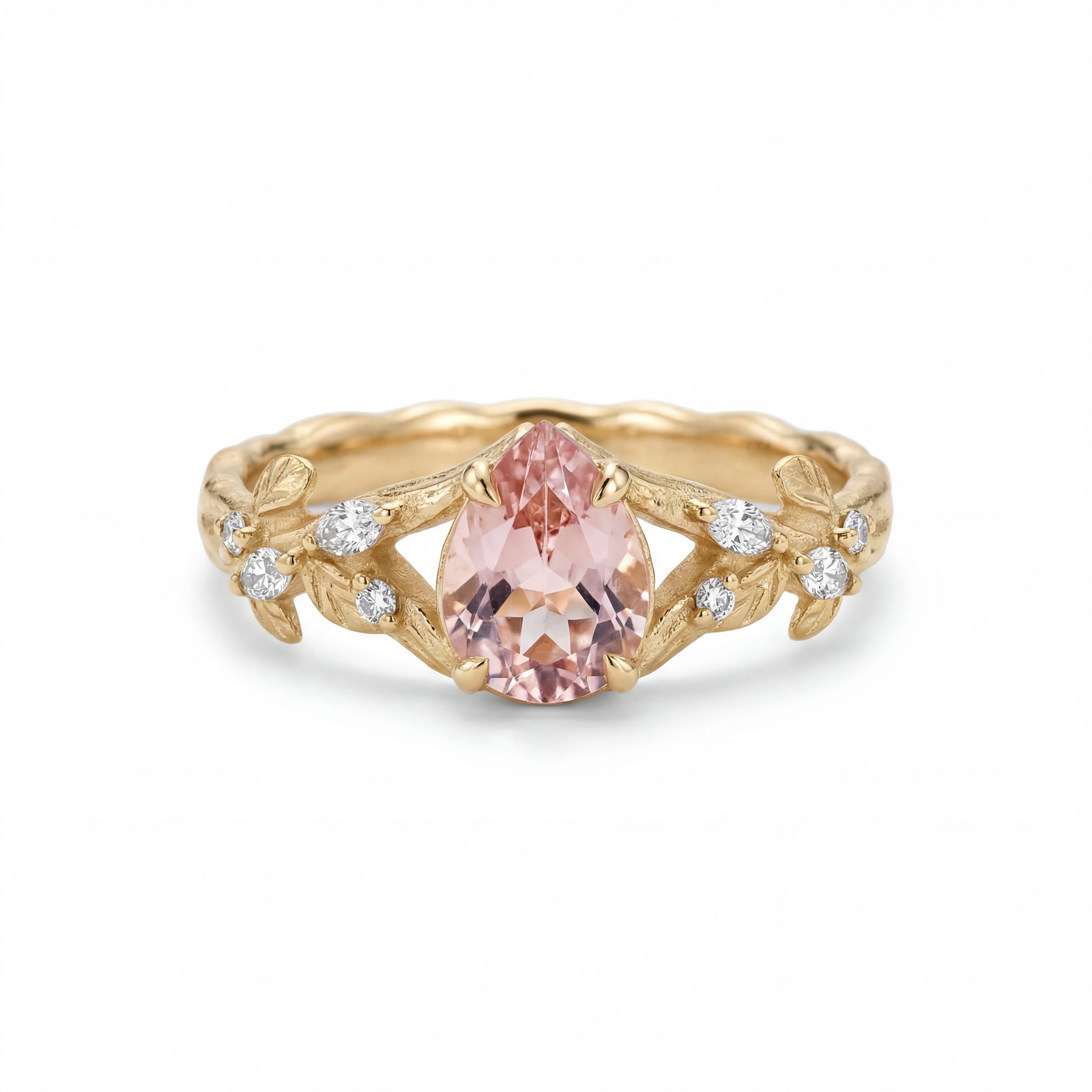 טבעת משובצת מורגנייט טיפה ויהלומים, דגם יונית טבעת משובצת מורגנייט טיפה ויהלומים, דגם יונית